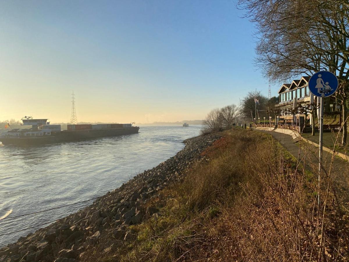 Wohnen Direkt An Der Rheinpromenade Mit Whirlpool Und Sauna Gotterswickerhamm المظهر الخارجي الصورة